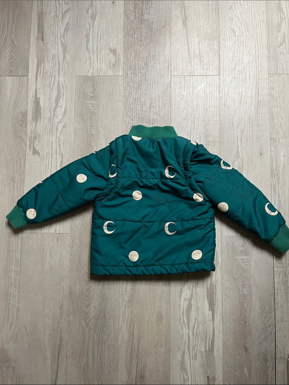 Fin & Vince Kids Teal Moon-Print Puffer Jacket
